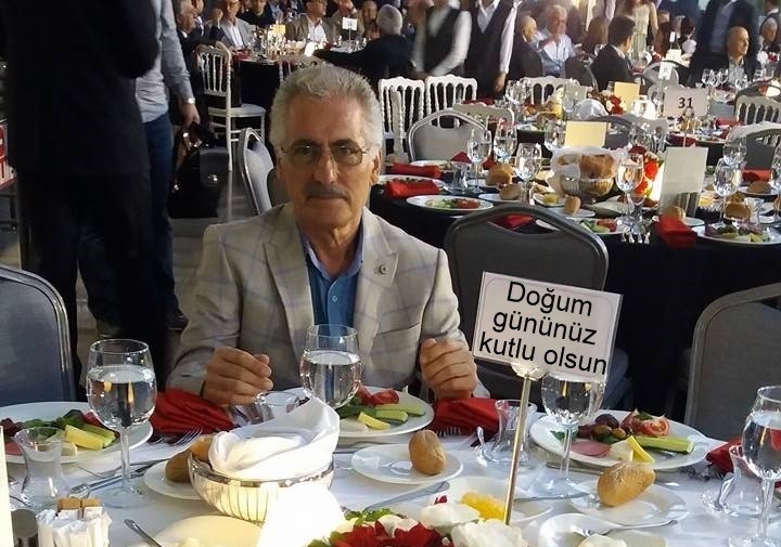 Reşat Öget’i doğum gününde kara kartal yalınız bırakmadı…