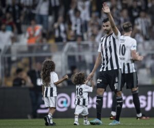 RACHİD GHEZZAL PAYLAŞIMI…