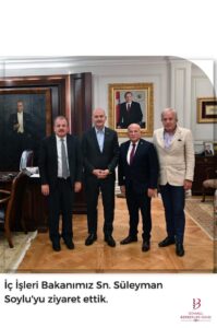 İstanbul B. O. Başkanı Şükrü Akyüz: “İçişleri Bakanı Sayın Süleyman Soylu’ ya, Ticaret Bakanımız Sn. Mehmet Muş’a minnet ve teşekkürlerimi sunuyorum,” dedi.
