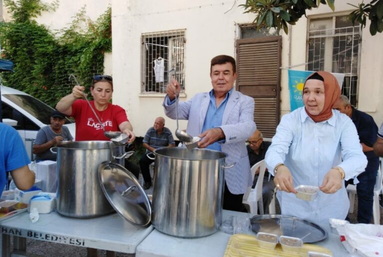 İyi Parti Ceyhan’da Aşure Günü Etkinliği Düzenlendi…