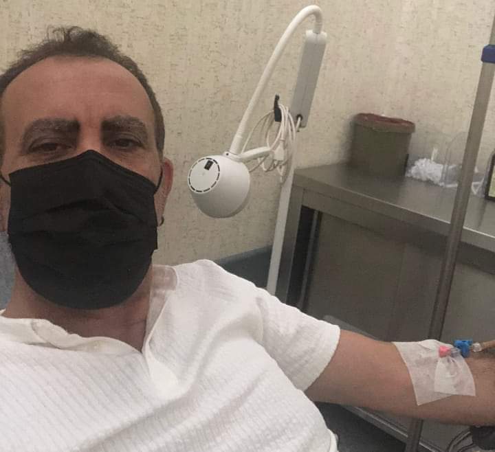 Adanalı hemşerimiz yardım severliği ile nam salmış Haluk Levent korona virüs testi pozitif çıkmış. Geçmiş olsun güzel insan. Dualarımız seninle…