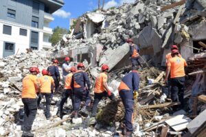 BEŞİKTAŞ BELEDİYESİ AKAT MAHALLESİ’NDE DEPREM TATBİKATI DÜZENLEYECEK…