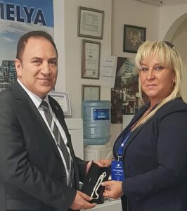 İstanbul Emlakçılar Odası; Başkanı Nizameddin Aşa: “Kamelya Semercioglu Hanım, Doğum gününüzü kutlar, Sağlıklı mutlu ve huzurlu nice yıllar dilerim,” dedi. 