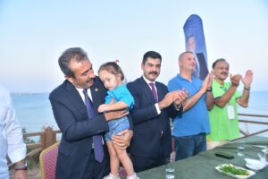 Çocuklar Karataş’ta doyasıya eğlendi…