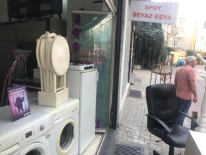 Beşiktaş’ta öğrencilerimize; 2. el beyaz eşya haberiyle desteğimiz devam ediyor…