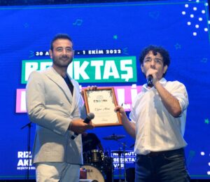 BEŞİKTAŞ FESTİVALİ’NDE OĞUZ AKSAÇ COŞTURDU…