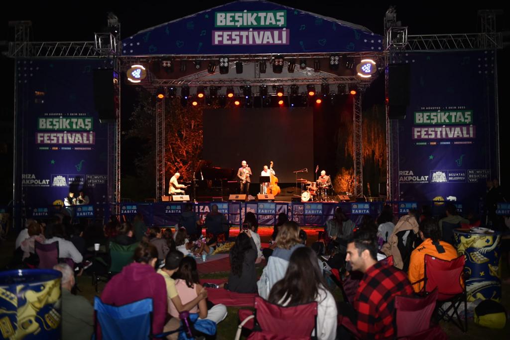 BEŞİKTAŞ’TA CAZ ESİNTİLERİ BEŞİKTAŞ FESTİVALİ’NDE KEREM GÖRSEV QUARTET KONSERİ’NE YOĞUN İLGİ…