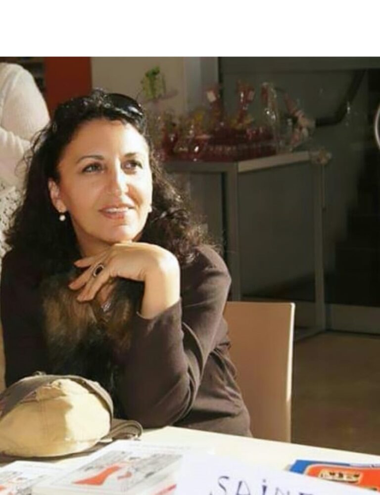 Reyhan Kokulu Kadınlar Ümran Öztürk…