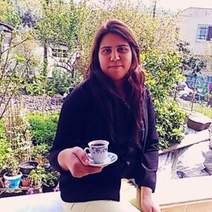 Nahide Açan; mutlu ve huzurlu bir yıl dilerim. Yeni yılın kutlu olsun…