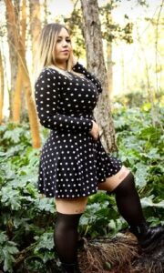 Gezgin kız Damla Göçer, diyor ki… “Evvvvettt bir bölümüyle “TinTin” sizlerle…