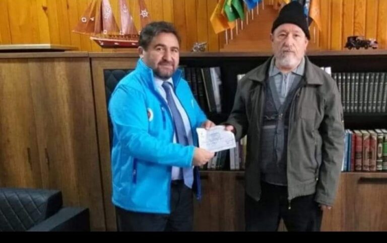 (ÜMRE) PARASINI DEPREME BAĞIŞLAYAN AMCA…