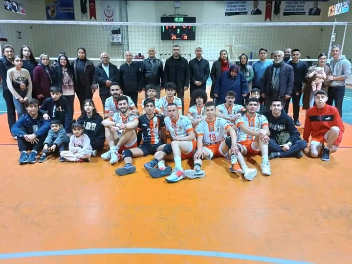 Erzinli Yazar Nahide Açan’ın Haberi; Hatay Erzin Yeşilkent 0 – 3 Hakkari Sportif…