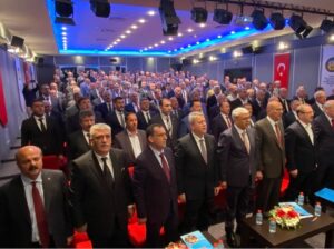 Başkan Şükrü Akyüz; “(TESKOMB) 49. Olağan Genel Kurulu’nda Güven Tazeleyerek Yeniden Genel Başkan Seçilen Sn. A. Kadir Akgül’e görevinin hayırlı uğurlu olmasını dilerim…”