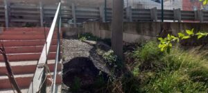 Kocaeli Karamürsel, Esen Yalı Sokakta Elektirik direği büyük tehlike oluşturmaktadır…