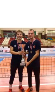 Avrupa Milletler Liginde Milli Takımımızla Paravoley Avrupa ikinciliği yaşayan Erzin’in Evlatları…