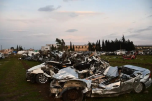 Hataylı depremzedeler bazı ihtiyaçlarını karşılayabilmek adına tamir ettiremedikleri araçlarını elden çıkarmaya çalışıyorlar…