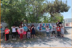 ERZİN’DE ÇEVRE DOSTU OKUL PROJESİ… Cemil Meriç Ana okul olarak sayın Müdürümüz Fatih Akay Erzin Tek Yeşil Bayraklı, Çevre Dostu Okul’u Ünvanını aldık…