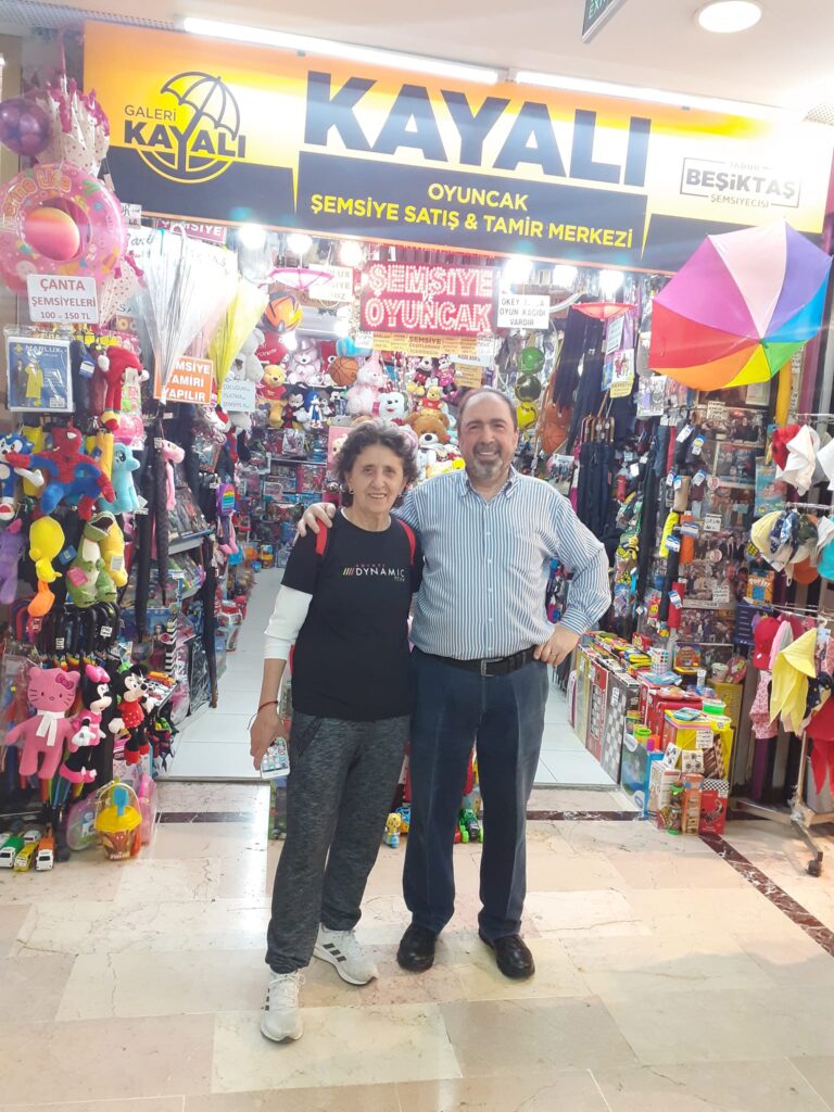 Beşiktaş Kuruçeşmeli gururumuz Asiye Veral Türkiye’nin ilk Bayan Futbolcusu…