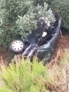 Erzin’de Otomobil Kelebek Gibi Dereye Uçtu…