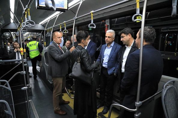 İstanbul İETT Dairesi Başkanı Müfit Yetkin Metrobüsle yolculuk yapıyor…
