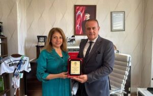 İş İnsanları Derneği 2023 Yılın Bürokratı olarak Müfit Yetkin’i layık gördü…