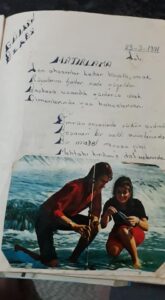 1971 Tarihinde Ayşe Doğan’ın şiir defterine arkadaşı Gülşen Özsoy’un yazdığı bir şiiri…