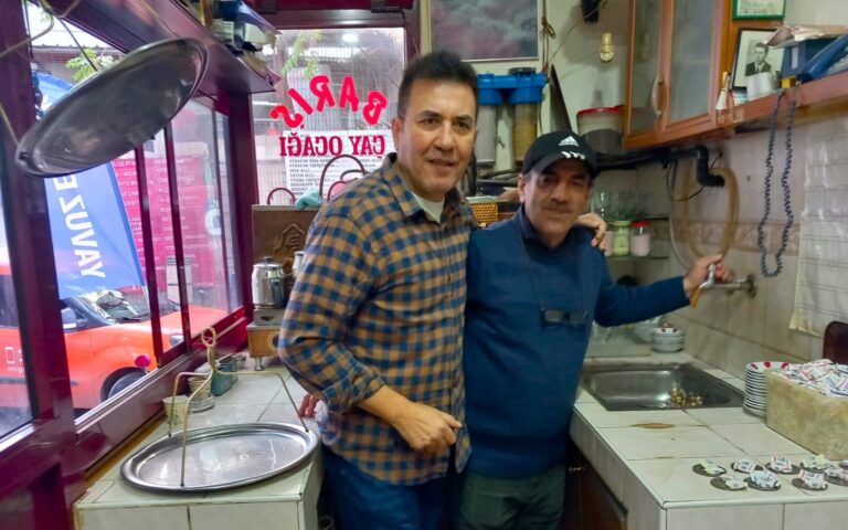 Beşiktaş’ta Barış Çay Ocağı işletmecisi Yavuz Beyden veda…