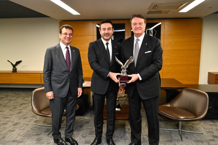 BAŞKAN RIZA AKPOLAT, BEŞİKTAŞ JİMNASTİK KULÜBÜ’NÜ ZİYARET ETTİ