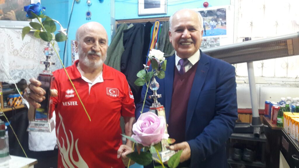 GÜRCİSTAN’DA YAPILAN TAEKWONDO DÜNYA ŞAMPİYONLUĞU…