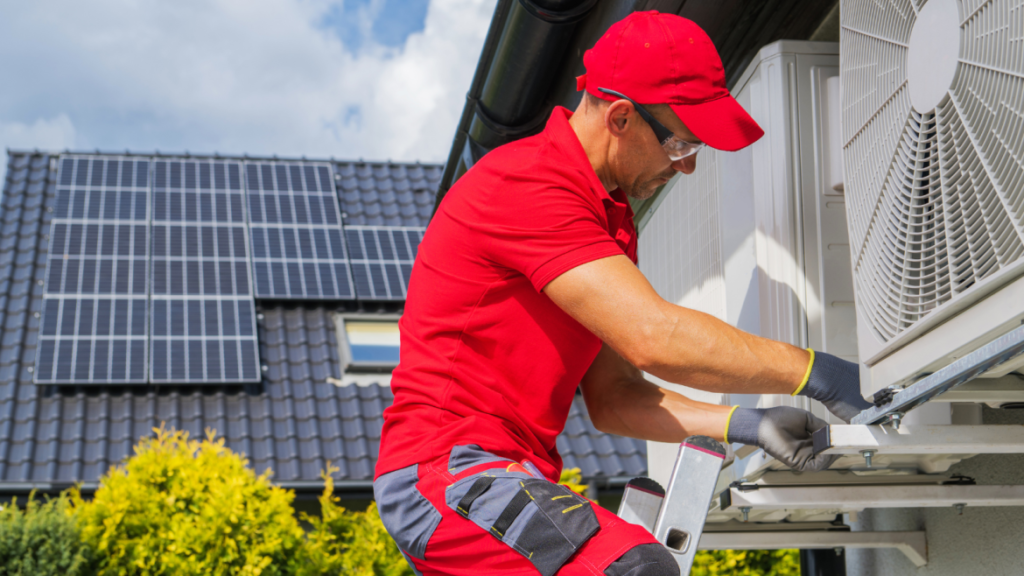 2023’te Birleşik Krallık’taki evlerde ısı pompaları ve güneş enerjisinde artış rekoru…