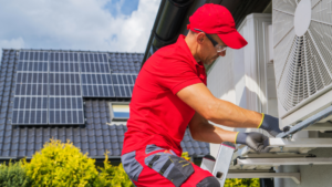 2023’te Birleşik Krallık’taki evlerde ısı pompaları ve güneş enerjisinde artış rekoru…