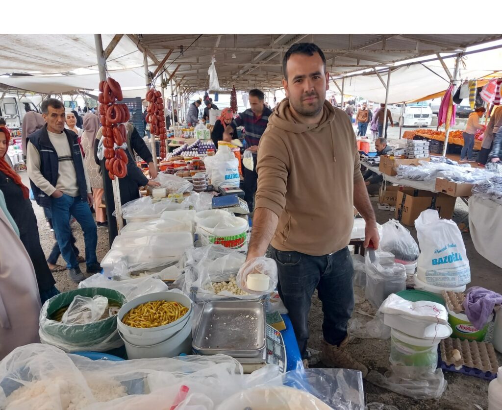 Erzin Cuma Pazarı… Peynir fiyatları ne kadar oldu?