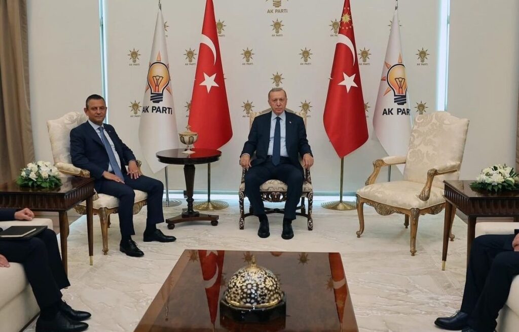 Boş koltuk mesajı: Erdoğan-Özel görüşmesine damga vuran koltuk! Devlet Bey için hazırlandı!