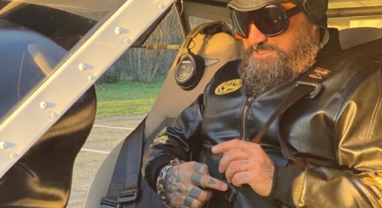 ÜNLÜ SANATÇI URIEL SALNAITIS TRAFİK KAZASI GEÇİRDİ!