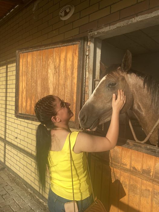 Sevgi Dileneni Hakir Gördüler, Sevgiyle Geleni Kapıdan Sürdüler…