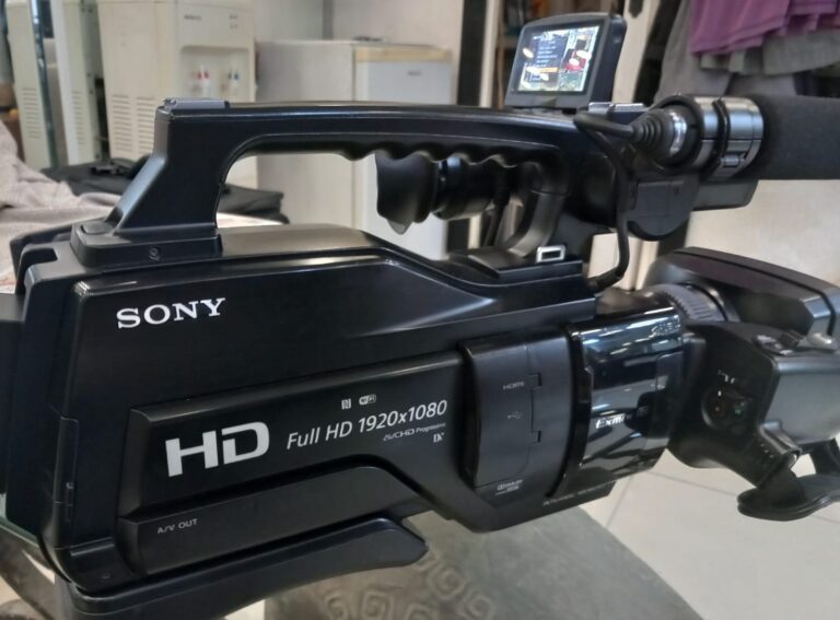 MC 2500 SONY JAPON KAMERA ÇOK TEMİZ