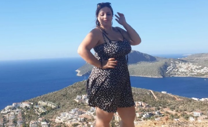 Durdu zannettiğin anda yeniden başladığındır hayat geçmesini beklemesen de geçendir hayat…