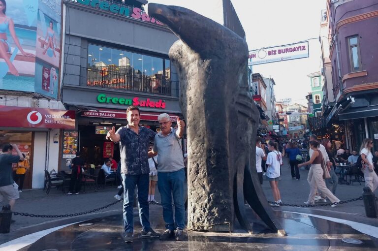 Ceyhanlı Hüseyin Sarıbay, Beşiktaş’ta Eski Günleri Yâd Etti ve Sigaraya Geri Dönüşünü Açıkladı…