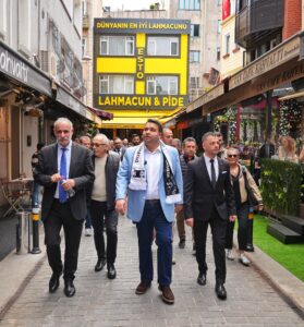 BEŞİKTAŞ BELEDİYESİ, KENTSEL TASARIM KOMİSYONU İLE ÇARŞIYIYENİLİYOR