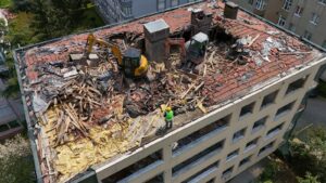 BEŞİKTAŞ BELEDİYESİ KENTSEL DÖNÜŞÜM SÜRECİNE HIZVERDİ