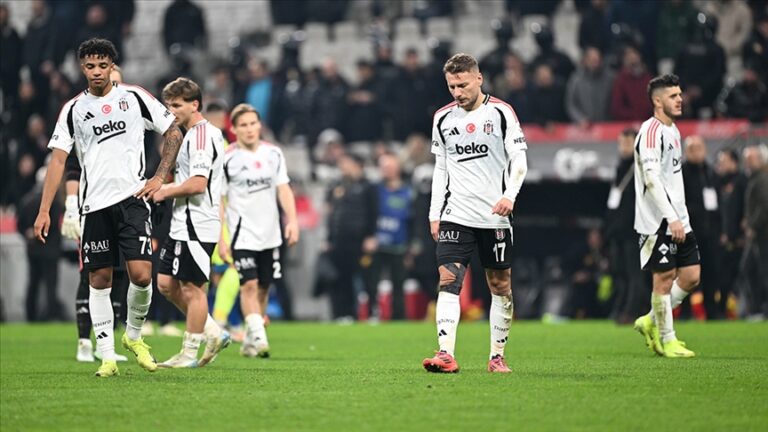 Beşiktaş nasıl ayağa kalkar?