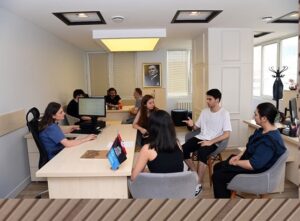 BEŞİKTAŞ BELEDİYESİ’NDEN YKS ÖĞRENCİLERİNEÜCRETSİZ TERCİH DANIŞMANLIĞI