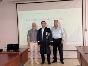 Prof. Dr. İbrahim Şenol: Doktora öğrencim Emre Kurt, Doktor unvanını almaya hak kazanmıştır…