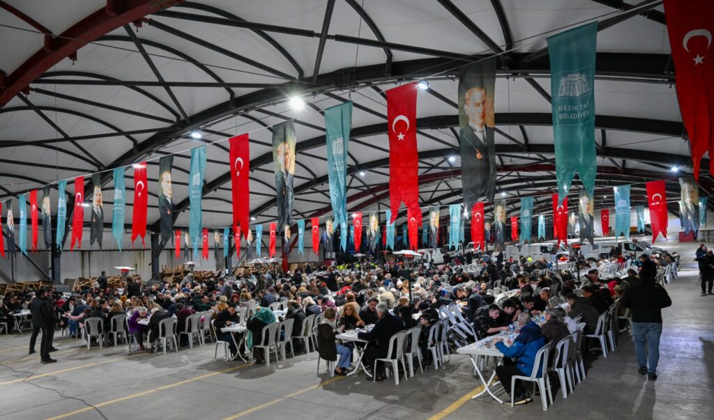 Beşiktaş’ta Ramazan Dayanışması Mahalle İftarlarıyla Başladı…