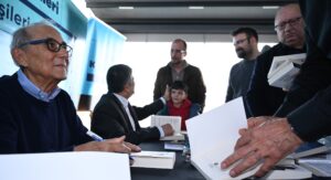 ATAOL BEHRAMOĞLU VE OKAN TOYGAR BELTAŞ KİTAP KAFE’DE KİTAPSEVERLERLE BİR ARAYA GELDİ